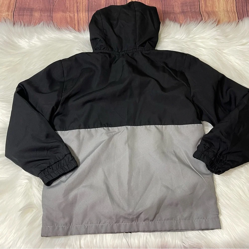 Tommy Bahama Youth Boy Size 5/6 Active Jacket